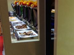 蒙肥羊中西自助餐厅(岗顶店)-蒙肥羊·酸汤潮牛·鲜牛肉火锅烤肉自助(岗顶店)