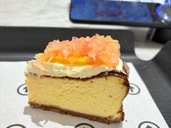 -HOT CRUSH趁热集合·现烤面包(上海环球港店)