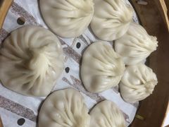 -馋三尺蟹粉小笼(人民广场店)