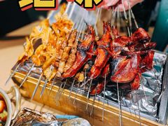 -街角等你.大连海鲜烧烤.经典铁板海鲜串(西安路店)