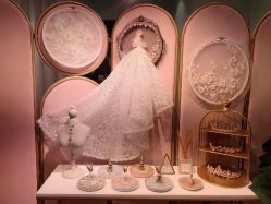 -Color卡诺婚纱礼服馆(南京严选店)