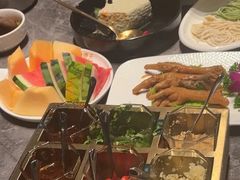 -德天肥牛海鲜火锅(城西银泰店)