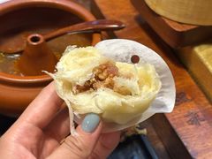 -银米·云南传统过桥米线(双廊黑金冠店)
