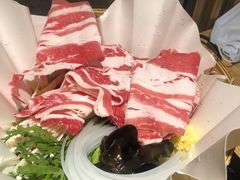 -枝魯枝魯自助料理