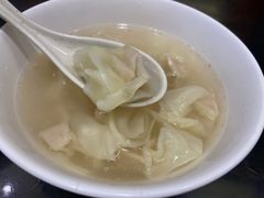 鱼肉小馄饨-五芳齋(云南南路店)
