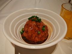鸭蛋黄狮子头-金春禧(世茂国际广场店)