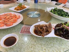 -鹏城人家海鲜酒家·23年老字号(较场尾店)