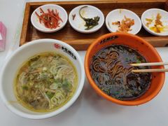 -乡党臊子面(丰庆公园店)