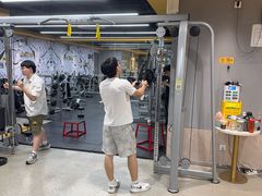-超鹿运动(大唐世家店)