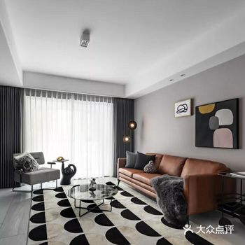 便能呈现出与众不同的时尚高级感