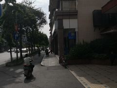 -中国建设银行(成都少陵路支行)