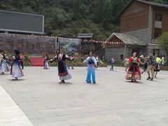 -高荡千年布依古寨旅游景区