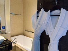 -广州天河希尔顿酒店