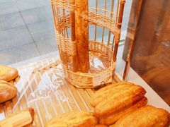 -巴黎贝甜(大宁国际商业广场店)