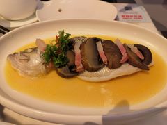 -港丽餐厅(高德置地店)