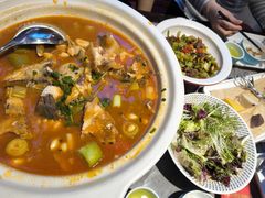 -魏铭鱼头捞饭(晋阳路店)