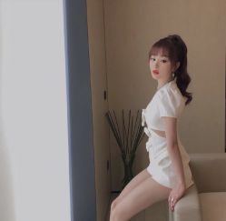 -AYO SALON
