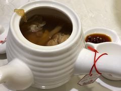 黄豆猪脚汤-尚一汤 广东炖汤(金桥国际店)