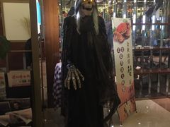 -大中华希尔顿酒店-念自助餐·嗨啤·小龙虾