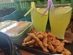 -签多多串串香火锅