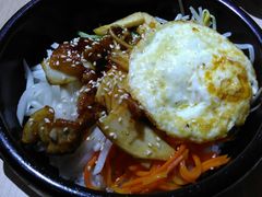 牛肉石锅拌饭-文成焕·家族韩式餐厅