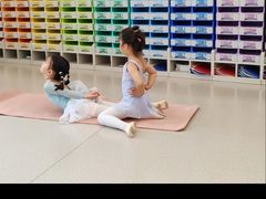 -红黄蓝成长中心(海淀上地店)