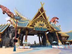 -七彩云南欢乐世界