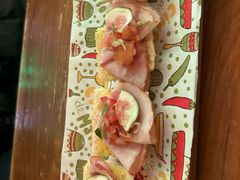 -Famous肥猫墨西哥音乐餐吧(五棵松华熙LIVE店)