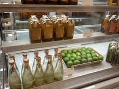 -奈雪的茶(湖滨银泰in77C区PRO店)