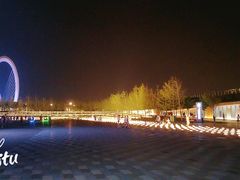 -南京眼步行桥