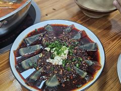-苗侗地道红酸.酸汤鱼·酸汤牛肉