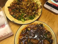 -拈签一笑黄牛肉辣卤串串