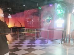 -不可思议减压馆·解压博物馆·摔碗发泄·团建定制