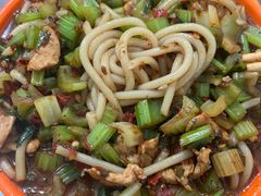 -玲玲米粉·新疆现炒米粉(大十字总店)