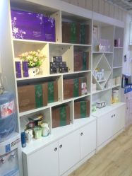 -倾城妃姿美疗中心