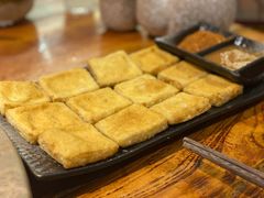 香煎包浆豆腐-滇香肴·云南菜蒸汽石锅鱼(云南北路店)