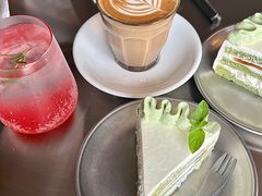 -三勾JJJ Burger&Coffee(梅溪湖店)