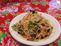 -闯关东东北农家菜(崂山石老人店)