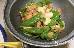 Hakka Chili Stir-Fried Pork