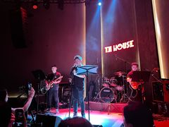 -TZ House音乐现场(来福士中心店)