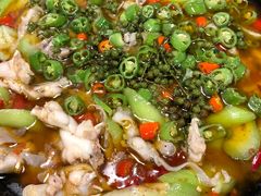 藤椒牛蛙-三猫黑鱼花(南大店)