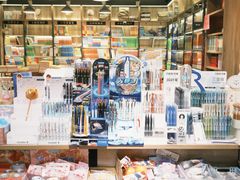 -雨丝书店(综合商业楼店)