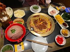 -周师兄大刀腰片火锅(洪崖洞旗舰店)