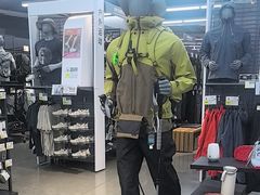 -迪卡侬(大英山店)