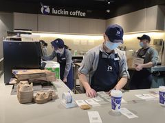 -瑞幸咖啡(新世界中心店)