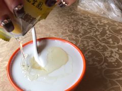 -维吾尔餐厅(宜山路店)