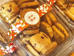 -金色麦甜糕点(面包.蛋糕.华苑店)