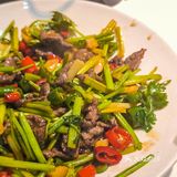 青番茄不懂辣的滋味
