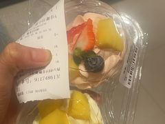 -蓝小轩蛋糕·面包(趣春店)