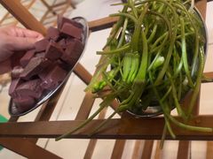 -老石黑山羊毛驴肉火锅(金凯广场店)